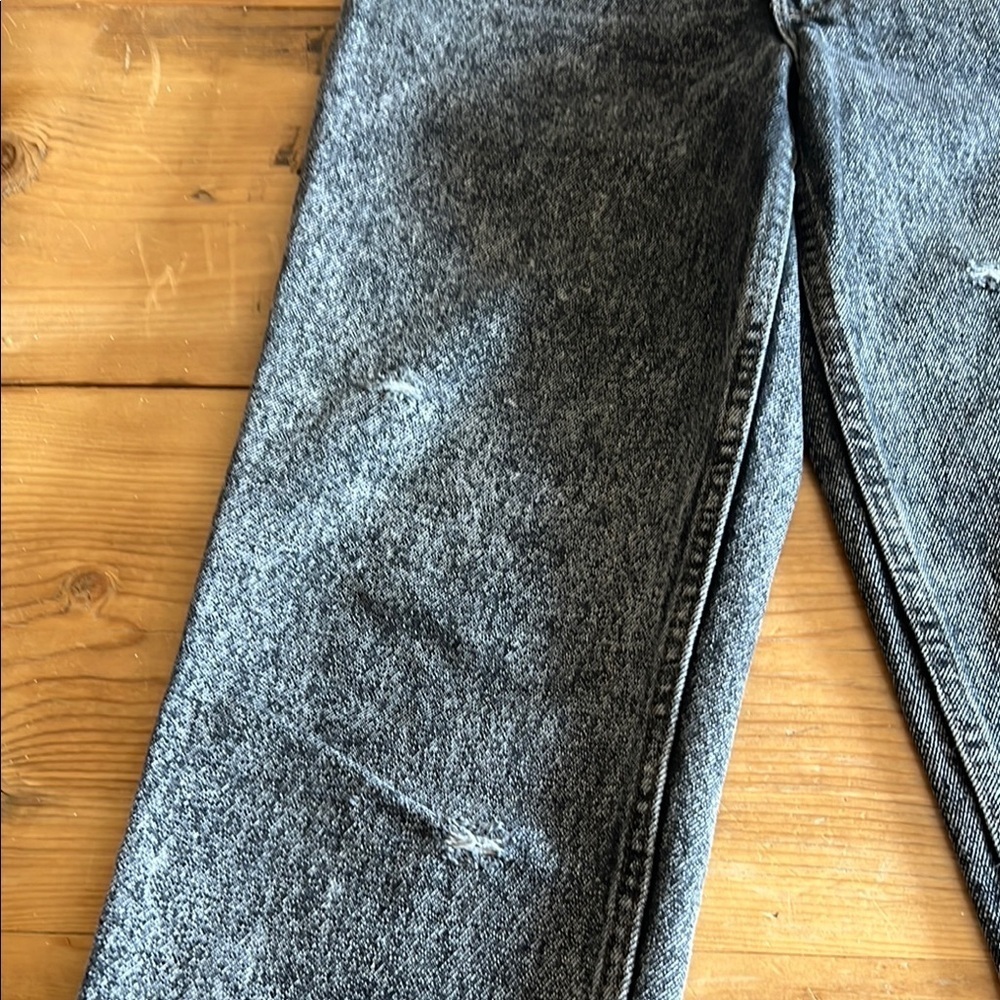 Classic Black Denim Jeans - Picture 6 of 8